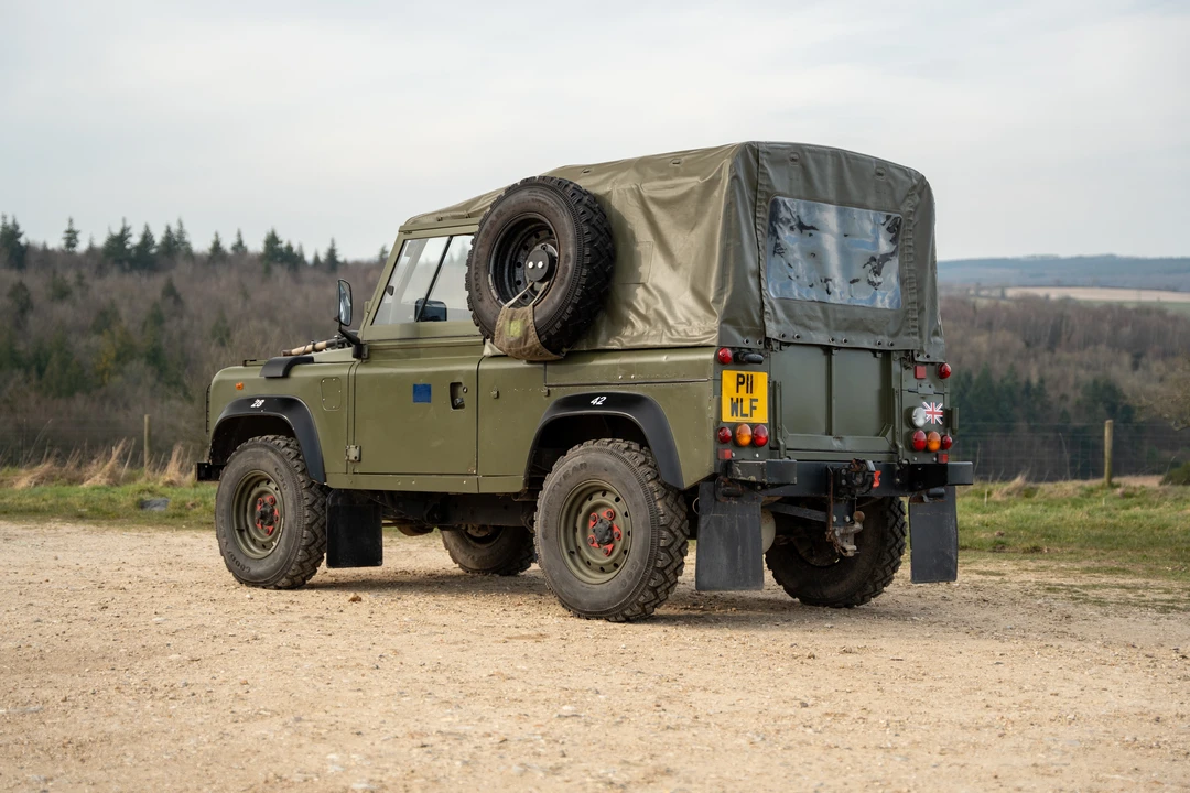 1997 Land Rover Defender 90 - Image 18 of 31