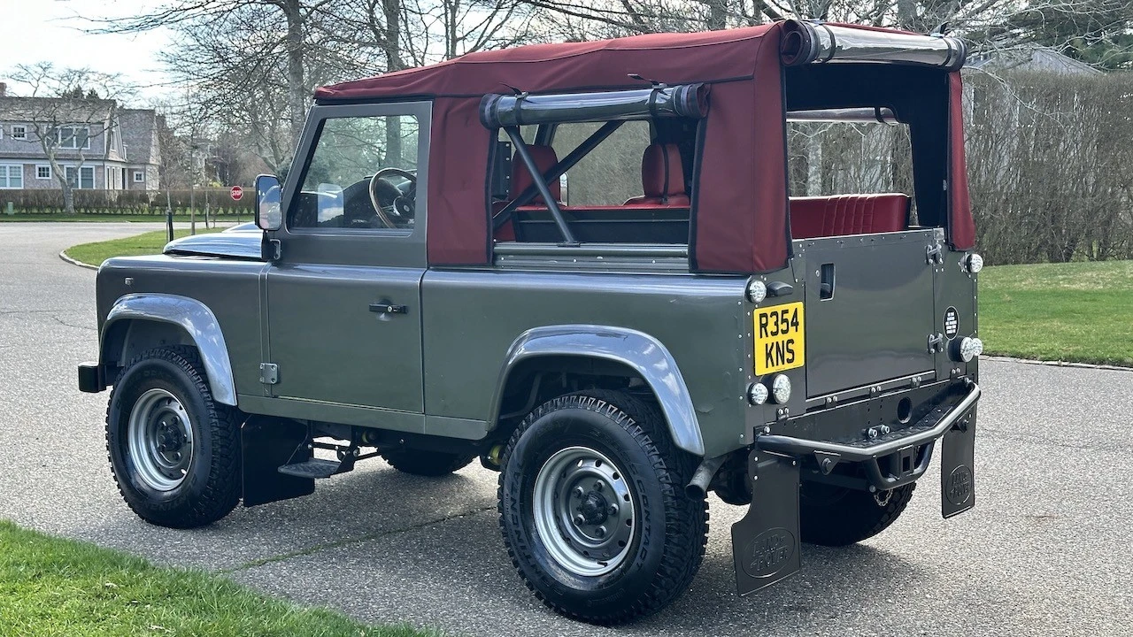 1997 Land Rover Defender - Image 19 of 31