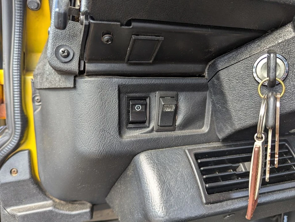 1997 Land Rover Defender - Image 15 of 31