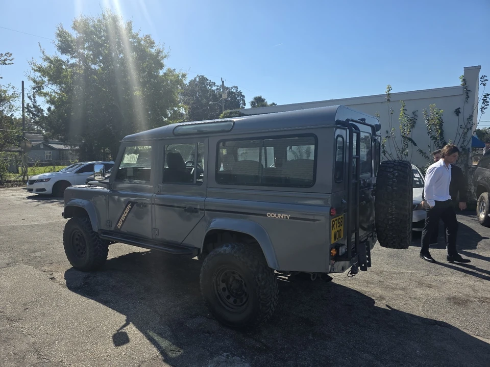 1997 Land Rover Defender - Image 3 of 17
