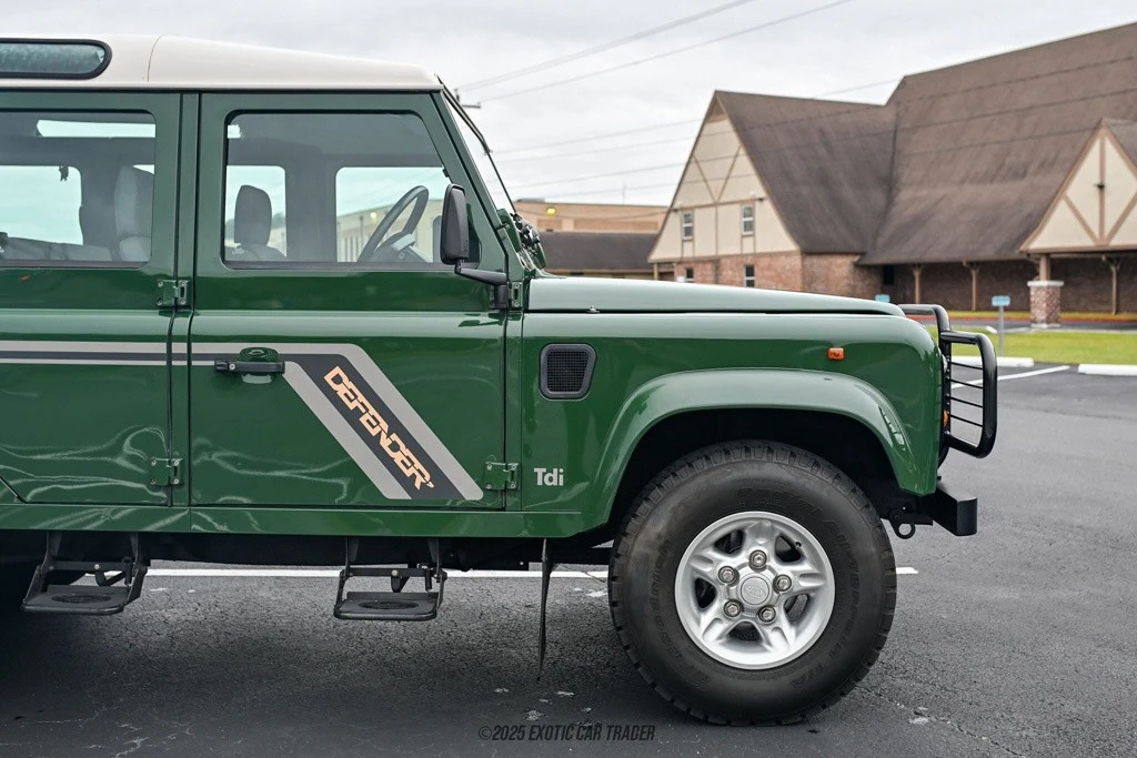 1997 Land Rover Defender - Image 11 of 12