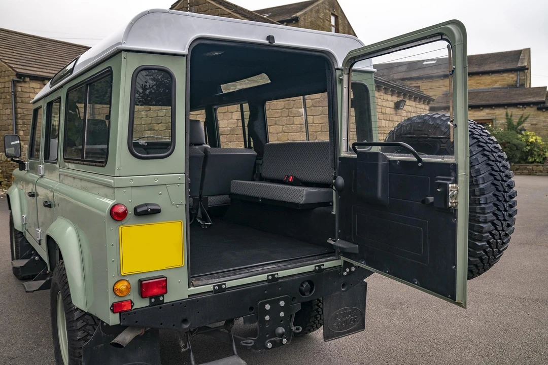 1997 Land Rover Defender - Image 24 of 31