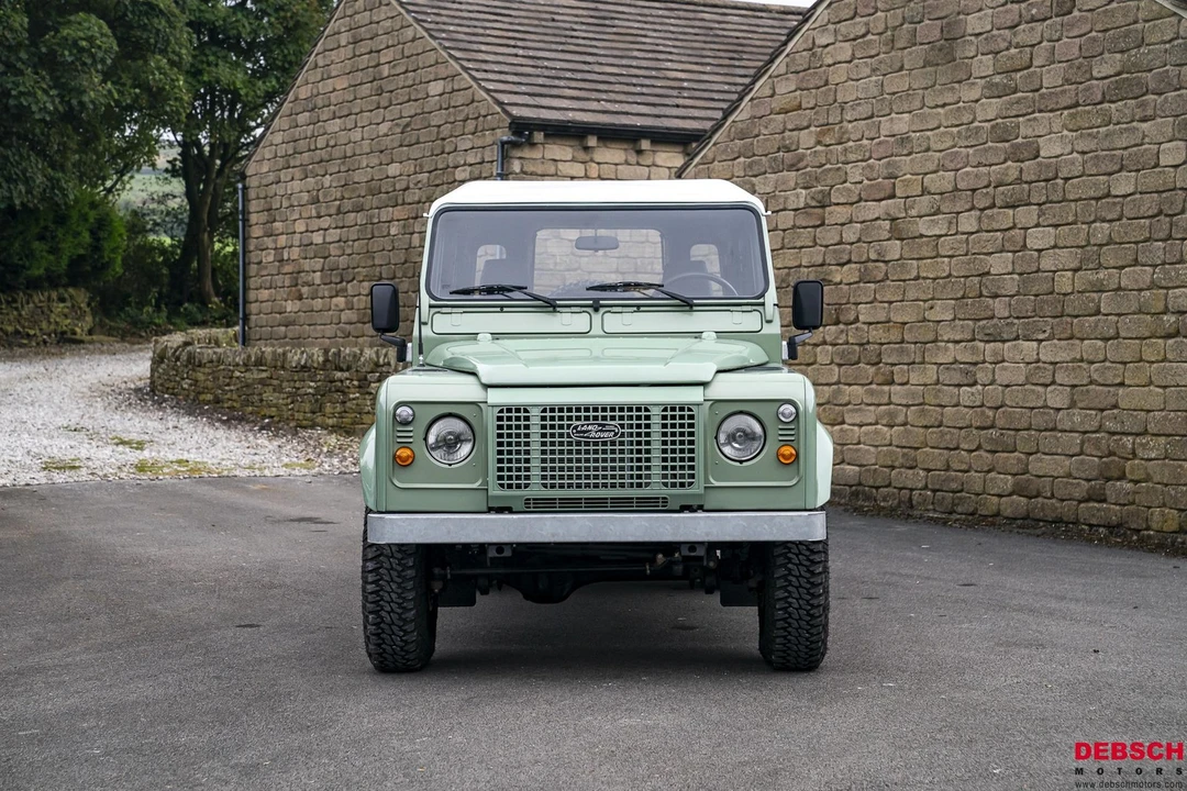 1997 Land Rover Defender - Image 6 of 31