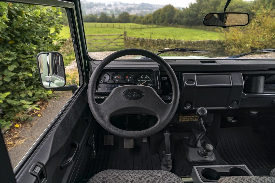 1997 Land Rover Defender - Image 13 of 21