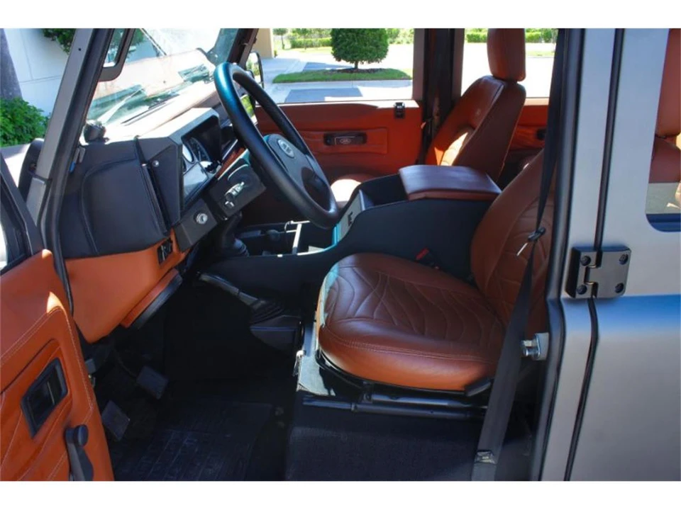1997 Land Rover Defender - Image 12 of 12