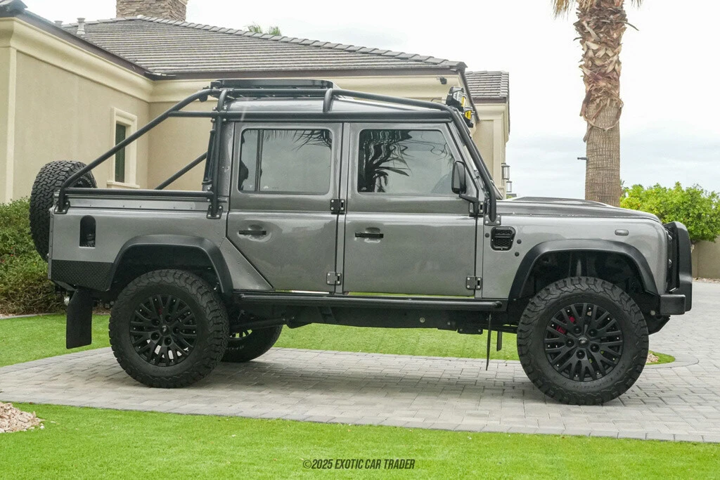 1997 Land Rover Defender - Image 9 of 12