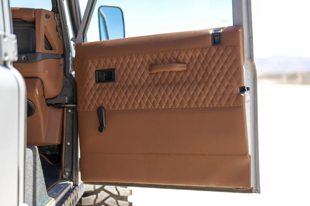 1997 Land Rover Defender 110 - Image 24 of 31
