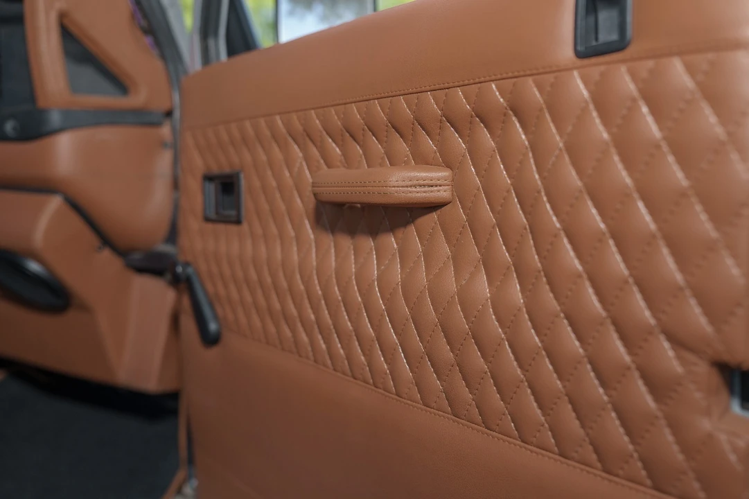 1997 Land Rover Defender 110 - Image 25 of 31