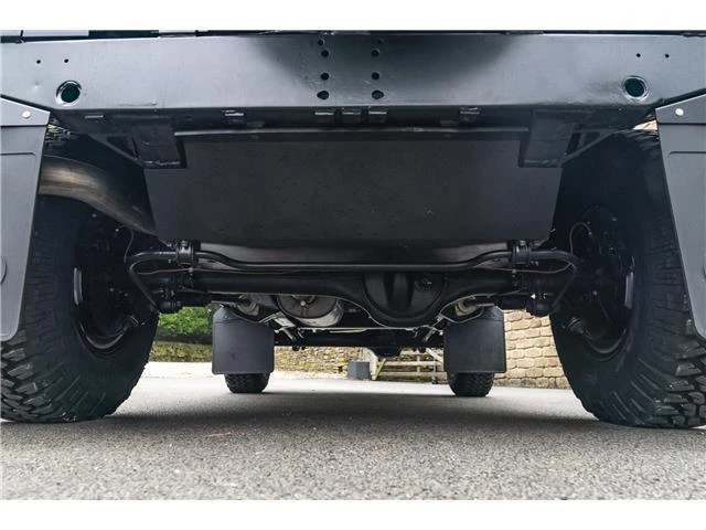 1997 Land Rover Defender - Image 11 of 21