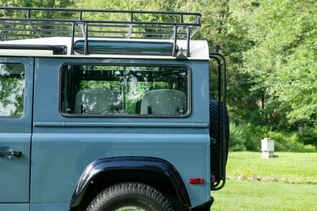 1997 Land Rover Defender 90 - Image 14 of 31