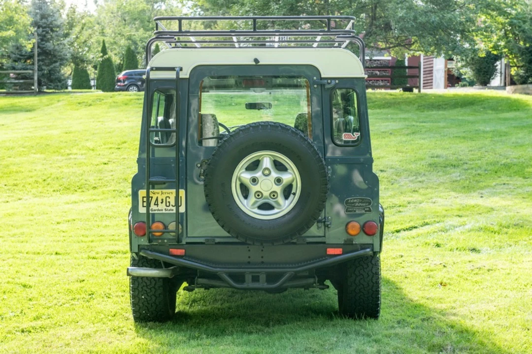 1997 Land Rover Defender 90 - Image 8 of 31