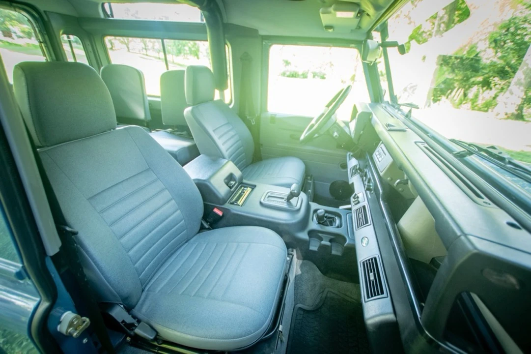 1997 Land Rover Defender 90 - Image 25 of 31