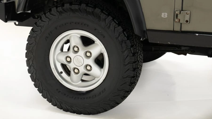 1997 Land Rover Defender 90 - Image 19 of 31