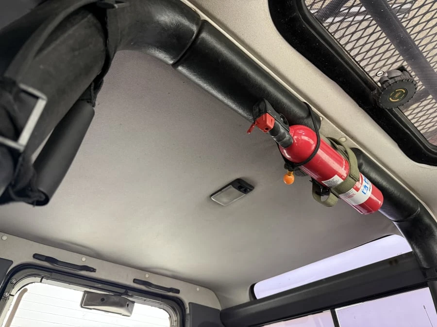 1997 Land Rover Defender 90 - Image 25 of 31