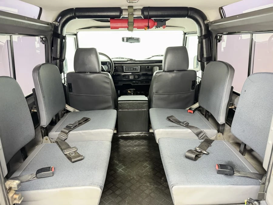 1997 Land Rover Defender 90 - Image 29 of 31