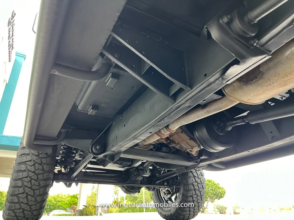 1997 Land Rover Defender - Image 13 of 21