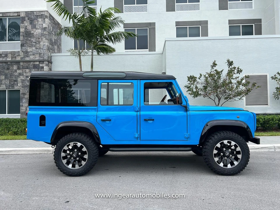 1997 Land Rover Defender 110 - Image 13 of 21