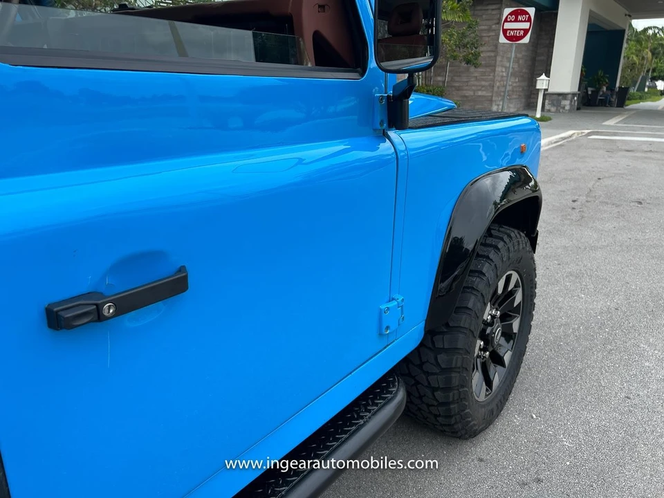 1997 Land Rover Defender 110 - Image 29 of 31