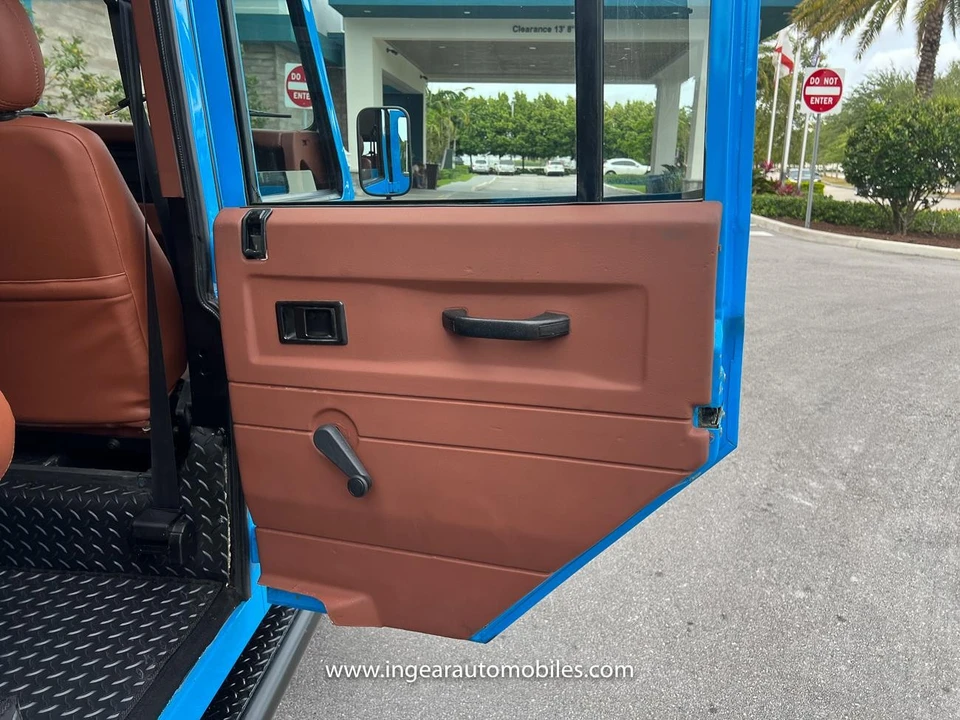 1997 Land Rover Defender 110 - Image 30 of 31
