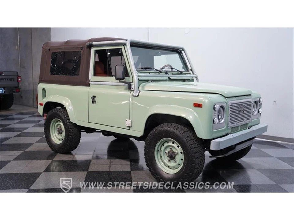 1997 Land Rover Defender - Image 14 of 31