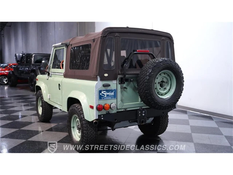1997 Land Rover Defender - Image 9 of 31