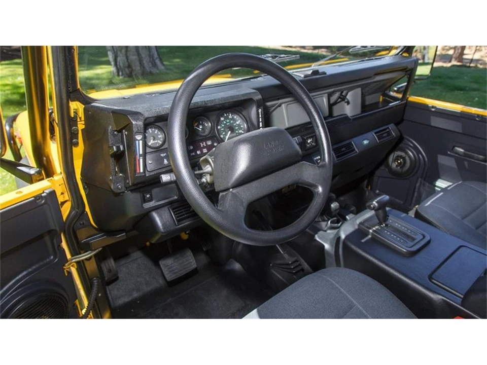 1997 Land Rover Defender - Image 7 of 31