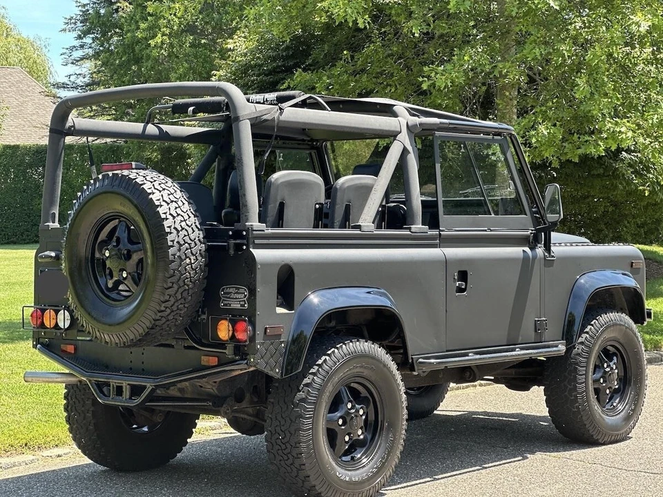 1997 Land Rover Defender 90 - Image 5 of 12