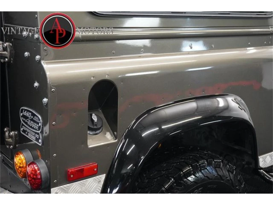 1997 Land Rover Defender - Image 24 of 31