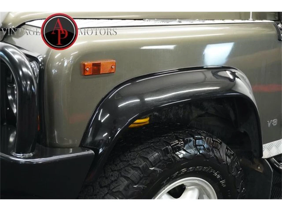 1997 Land Rover Defender - Image 8 of 31