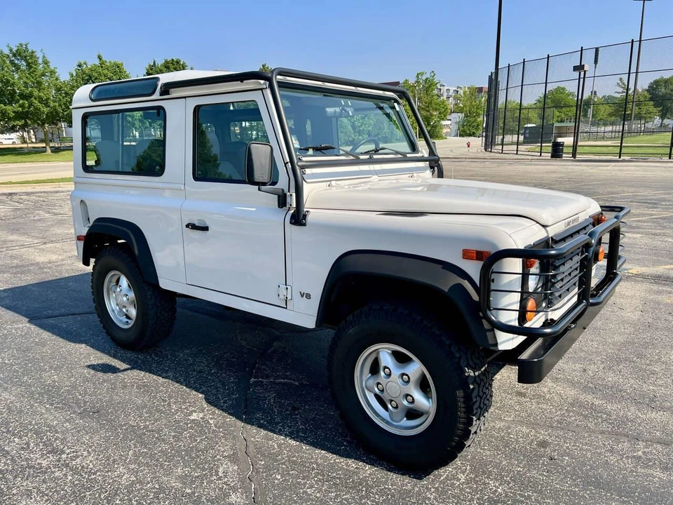 1997 Land Rover Defender - Image 6 of 26