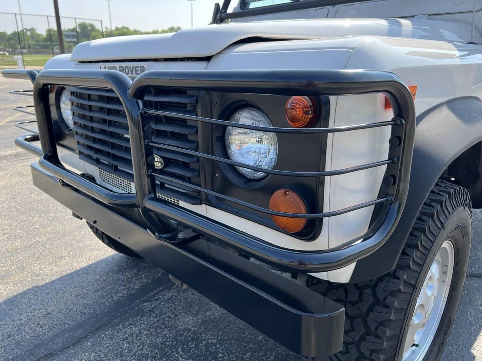1997 Land Rover Defender - Image 13 of 26