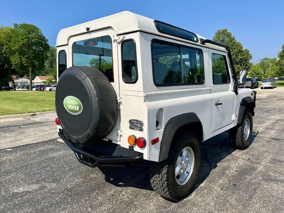 1997 Land Rover Defender - Image 12 of 26