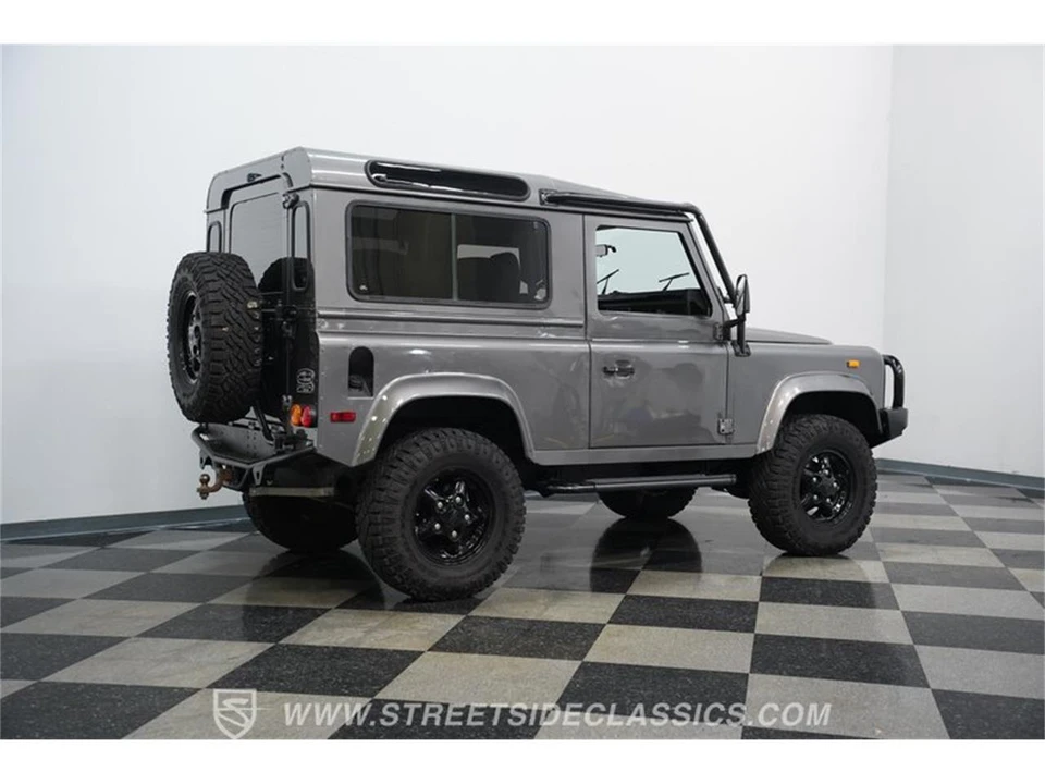 1997 Land Rover Defender - Image 11 of 31