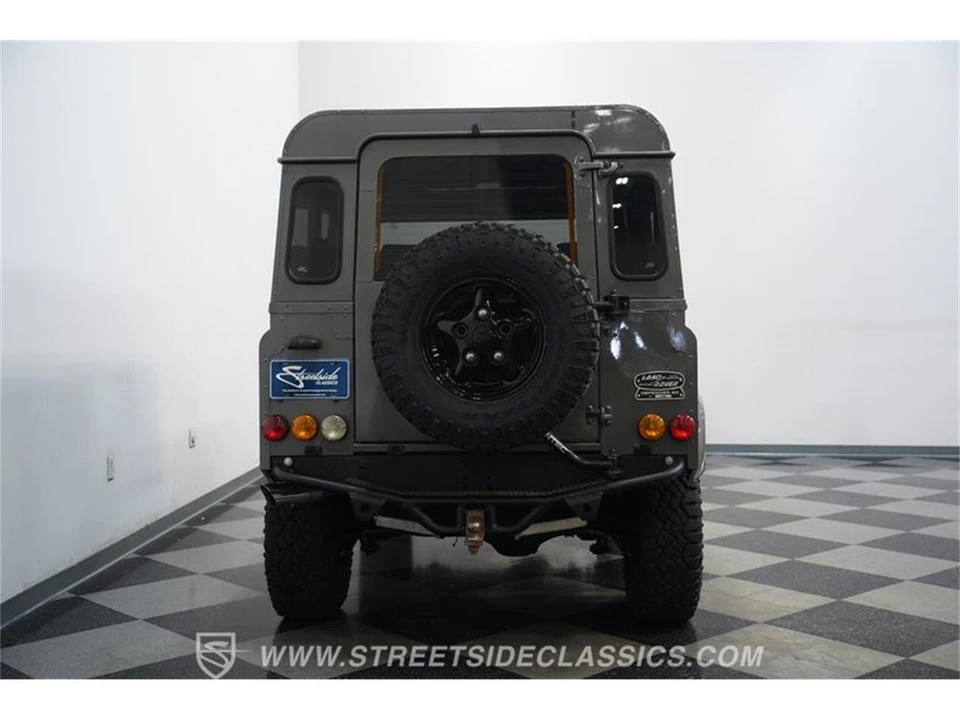 1997 Land Rover Defender - Image 9 of 31
