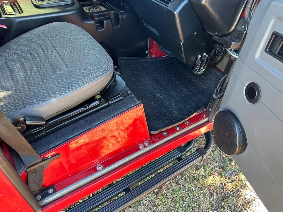 1997 Land Rover Defender - Image 18 of 31