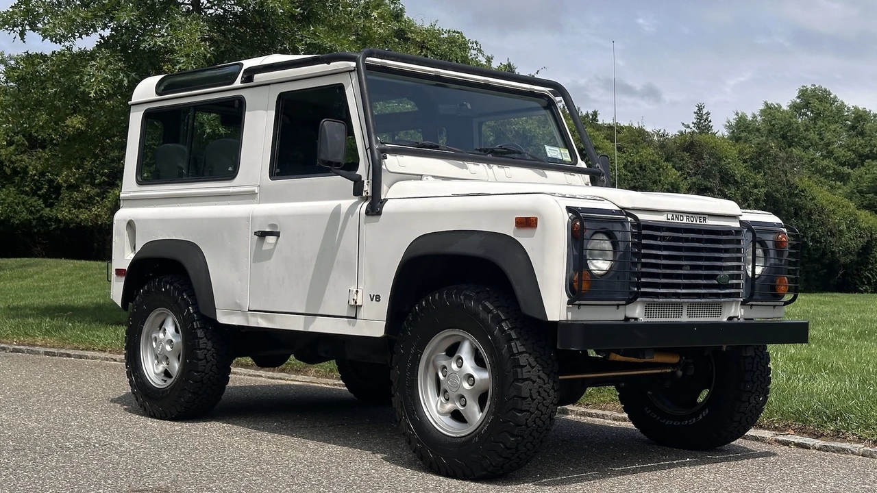 1997 Land Rover Defender - Image 16 of 31