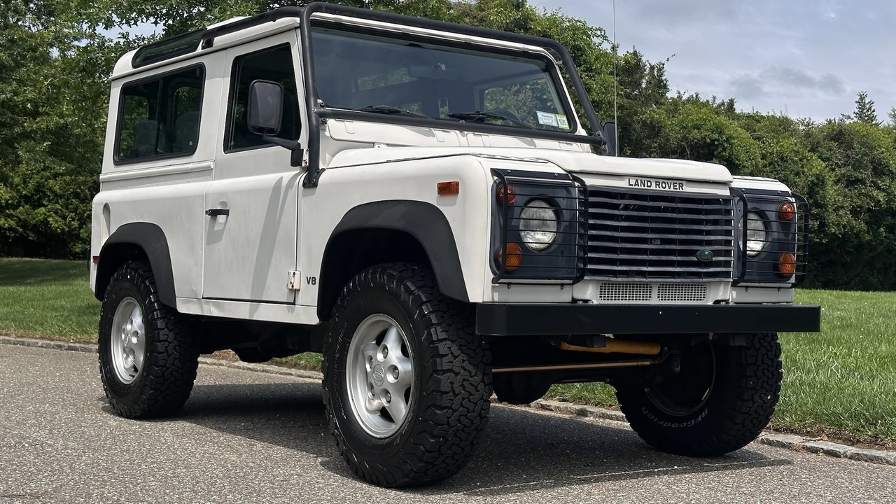 1997 Land Rover Defender - Image 15 of 31