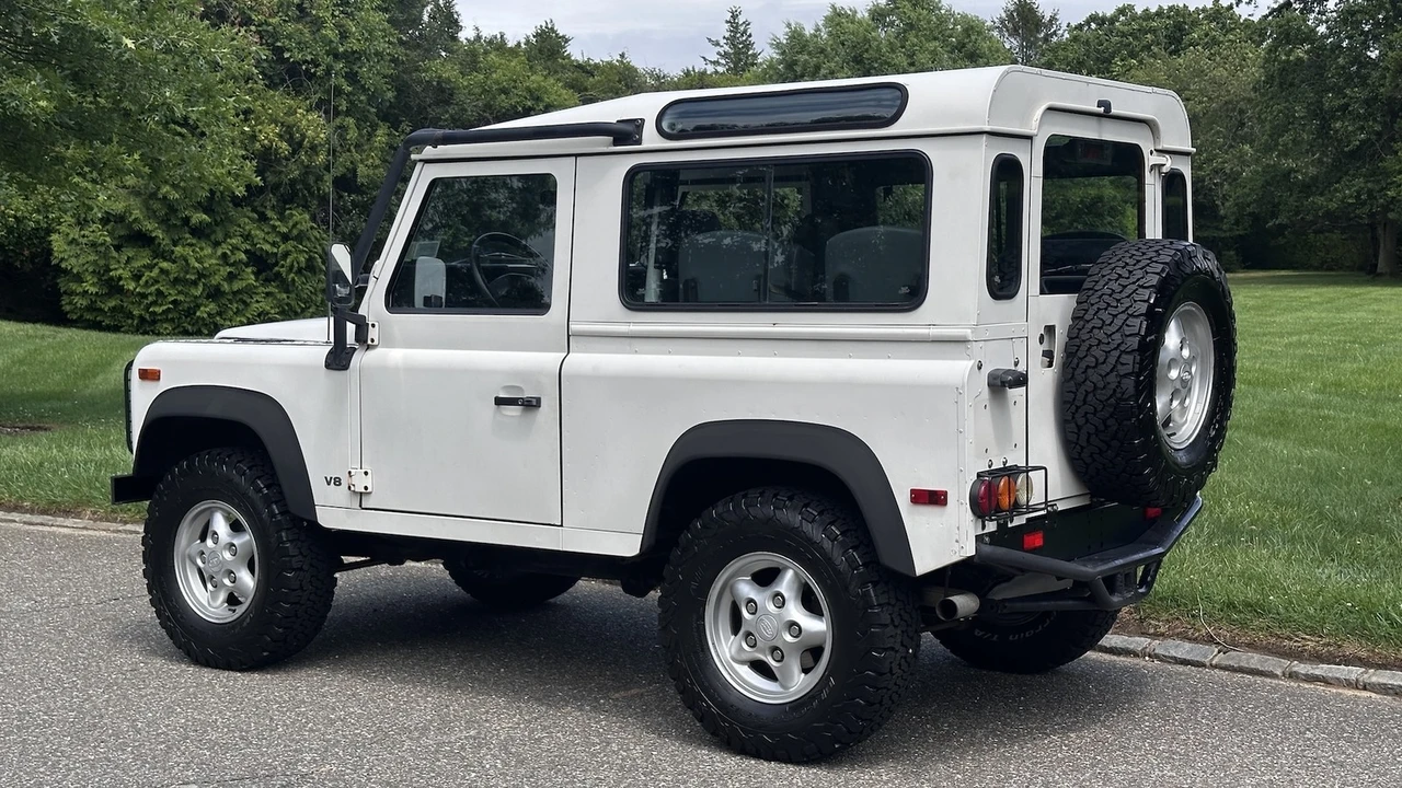 1997 Land Rover Defender - Image 25 of 31