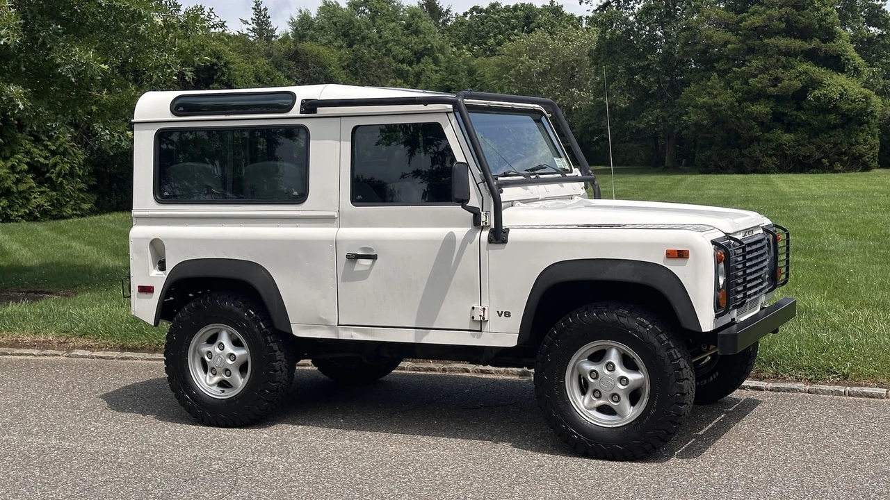 1997 Land Rover Defender - Image 17 of 31