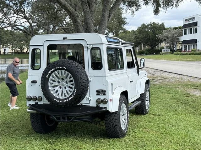 1997 Land Rover Defender - Image 13 of 21