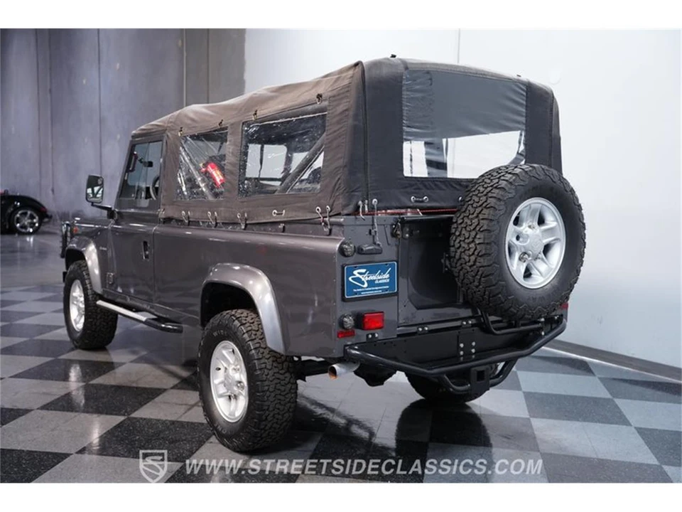1997 Land Rover Defender - Image 7 of 31