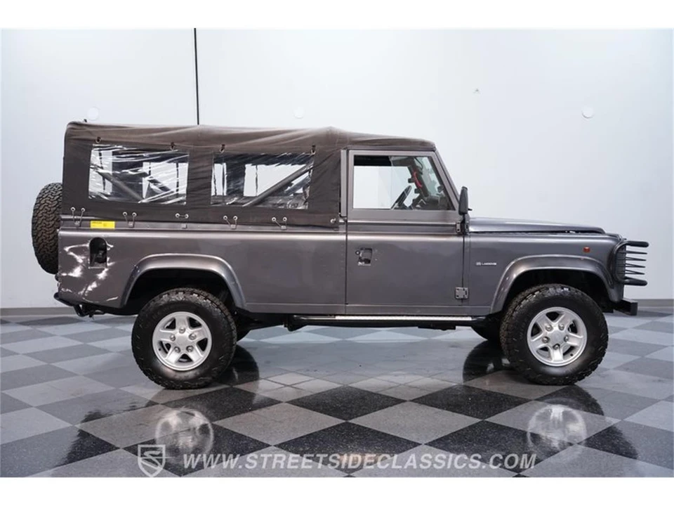 1997 Land Rover Defender - Image 11 of 31