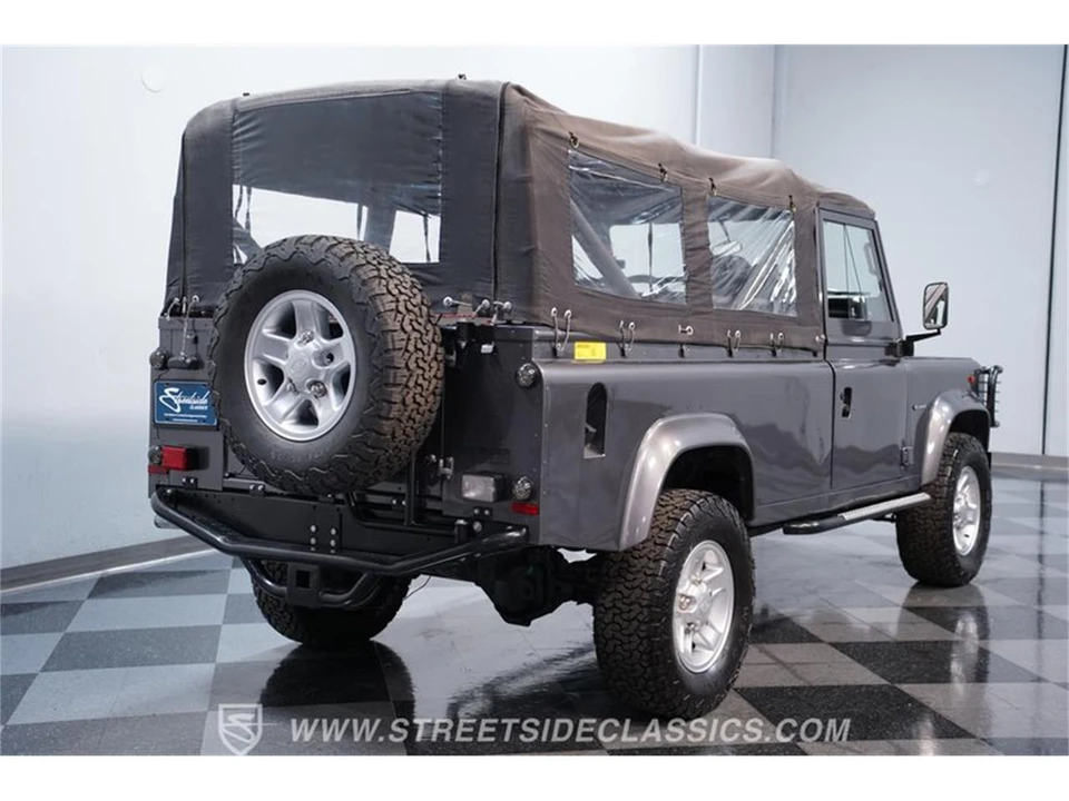 1997 Land Rover Defender - Image 9 of 31
