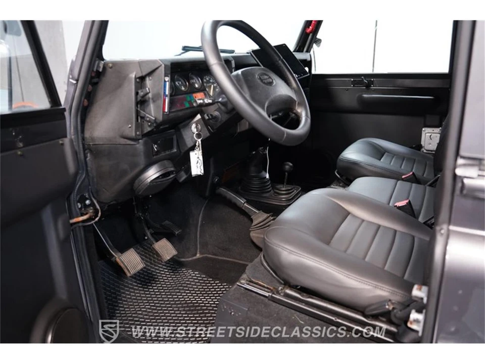 1997 Land Rover Defender - Image 4 of 31
