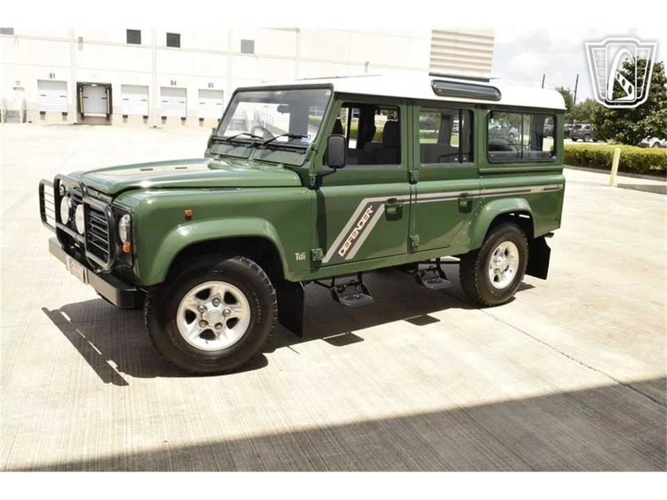 1997 Land Rover Defender - Image 2 of 31