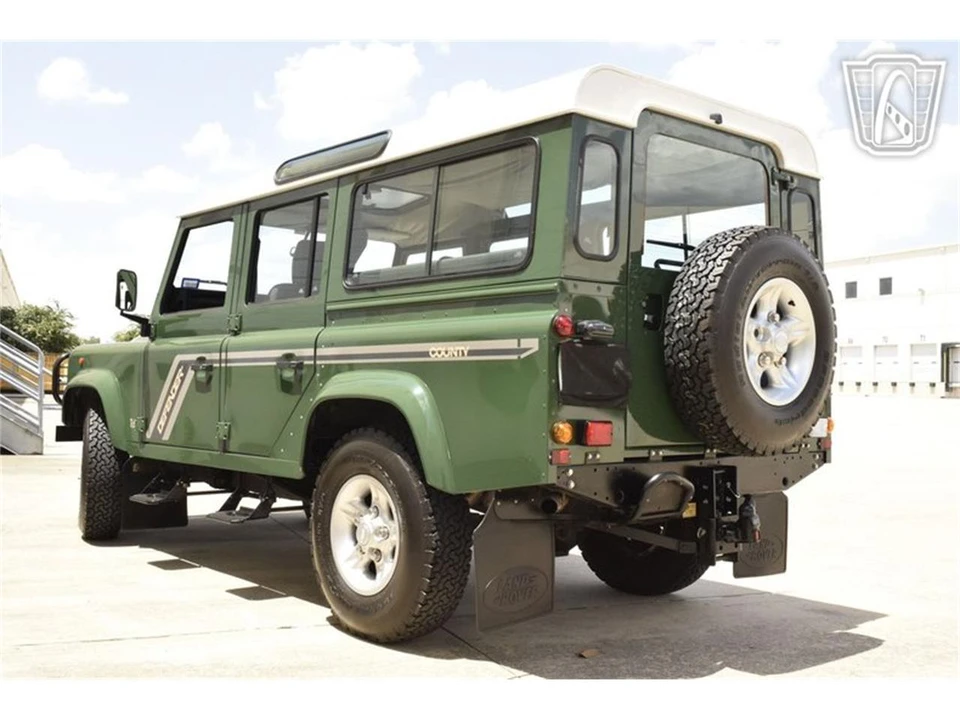 1997 Land Rover Defender - Image 8 of 31