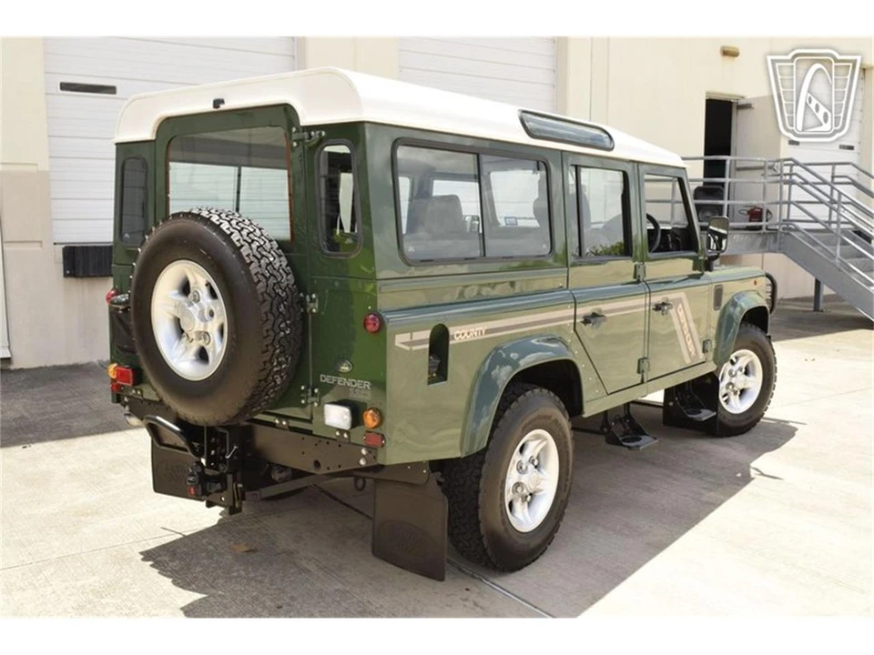 1997 Land Rover Defender - Image 13 of 31