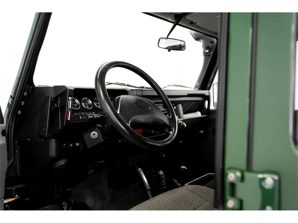 1997 Land Rover Defender - Image 10 of 22