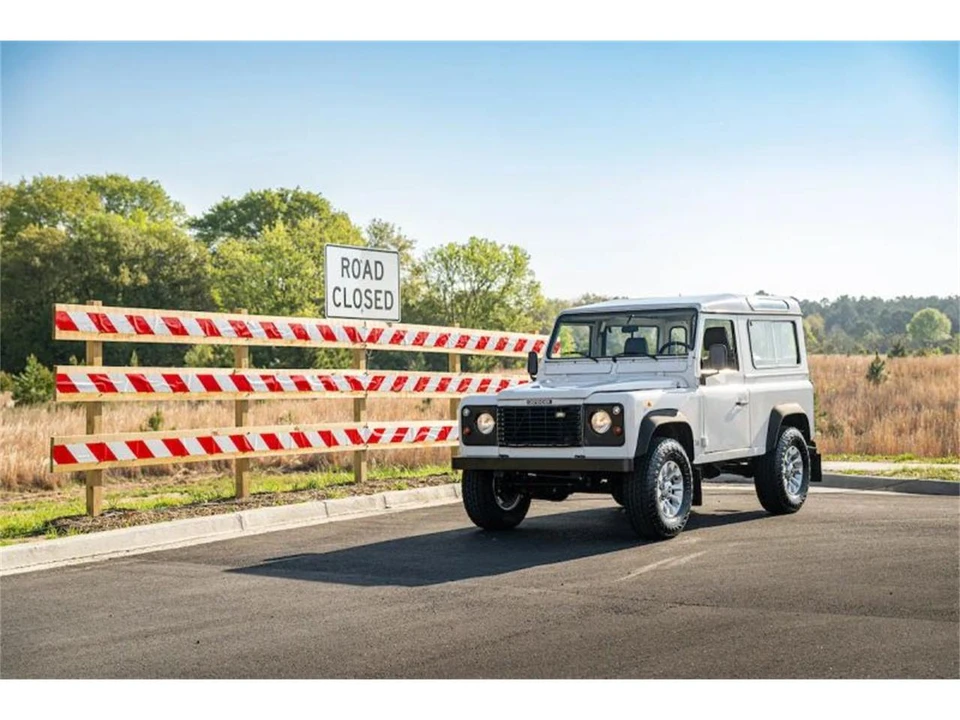 1997 Land Rover Defender - Image 24 of 31