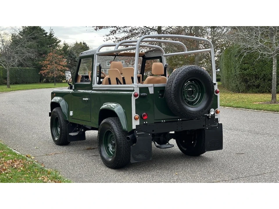 1997 Land Rover Defender - Image 11 of 31